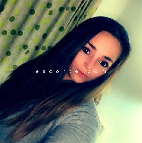 Escort Girl Annemasse. Find a beautiful escort girl in Annemasse!